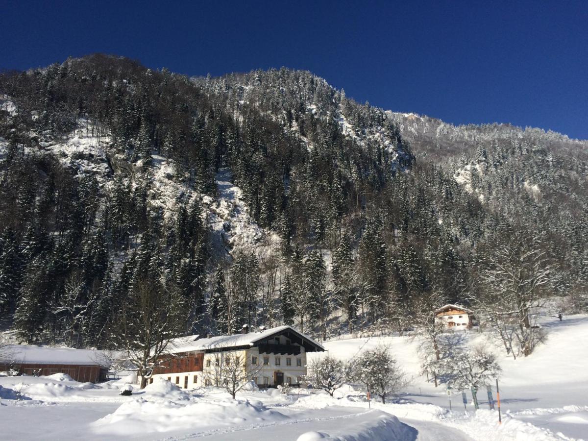 Ferienwohnungen Landinger Aschau im Chiemgau Exterior photo