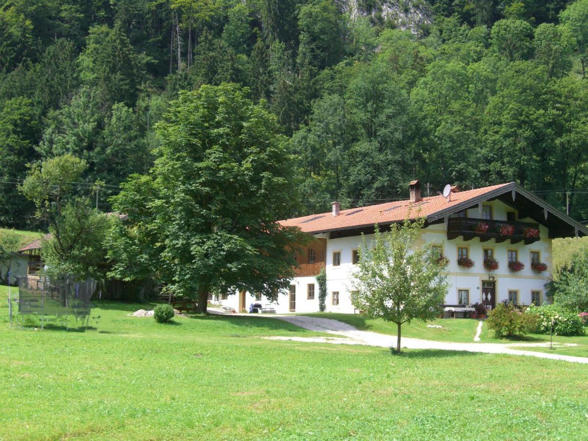 Ferienwohnungen Landinger Aschau im Chiemgau Exterior photo